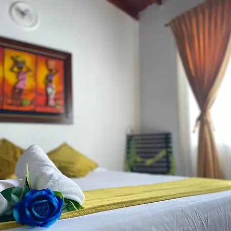 Home Colors - Comodas Habitaciones Estadio Medellin Room photo