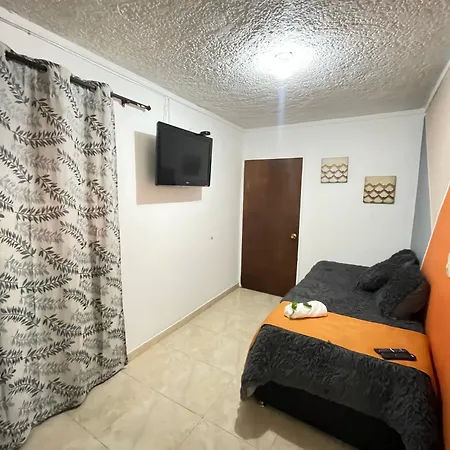 Home Colors - Comodas Habitaciones Estadio Medellin Exterior photo